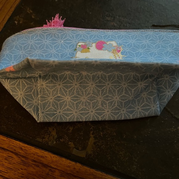 Hello Kitty pouch - Picture 5 of 6
